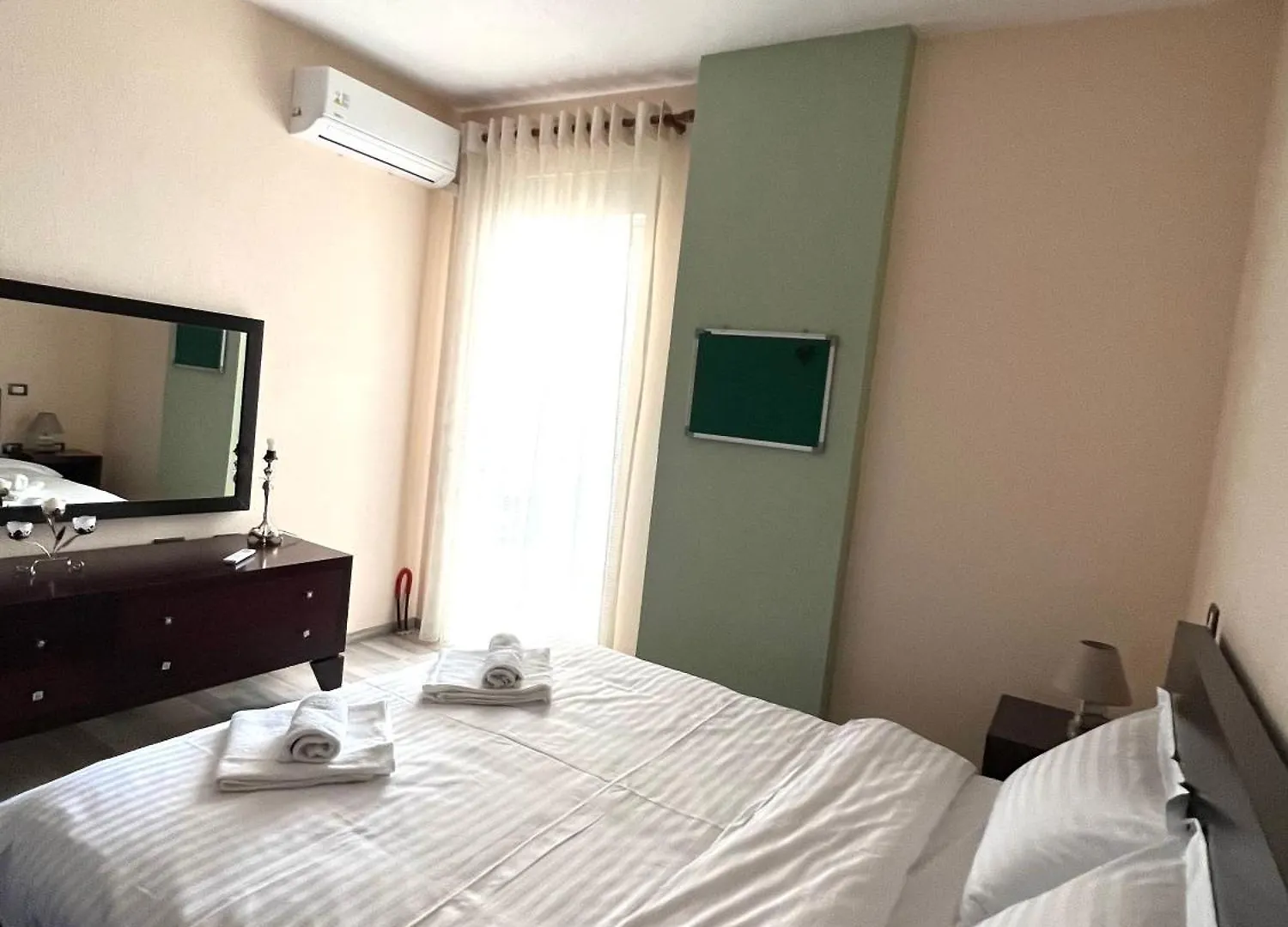 Downtown Apartment Korce