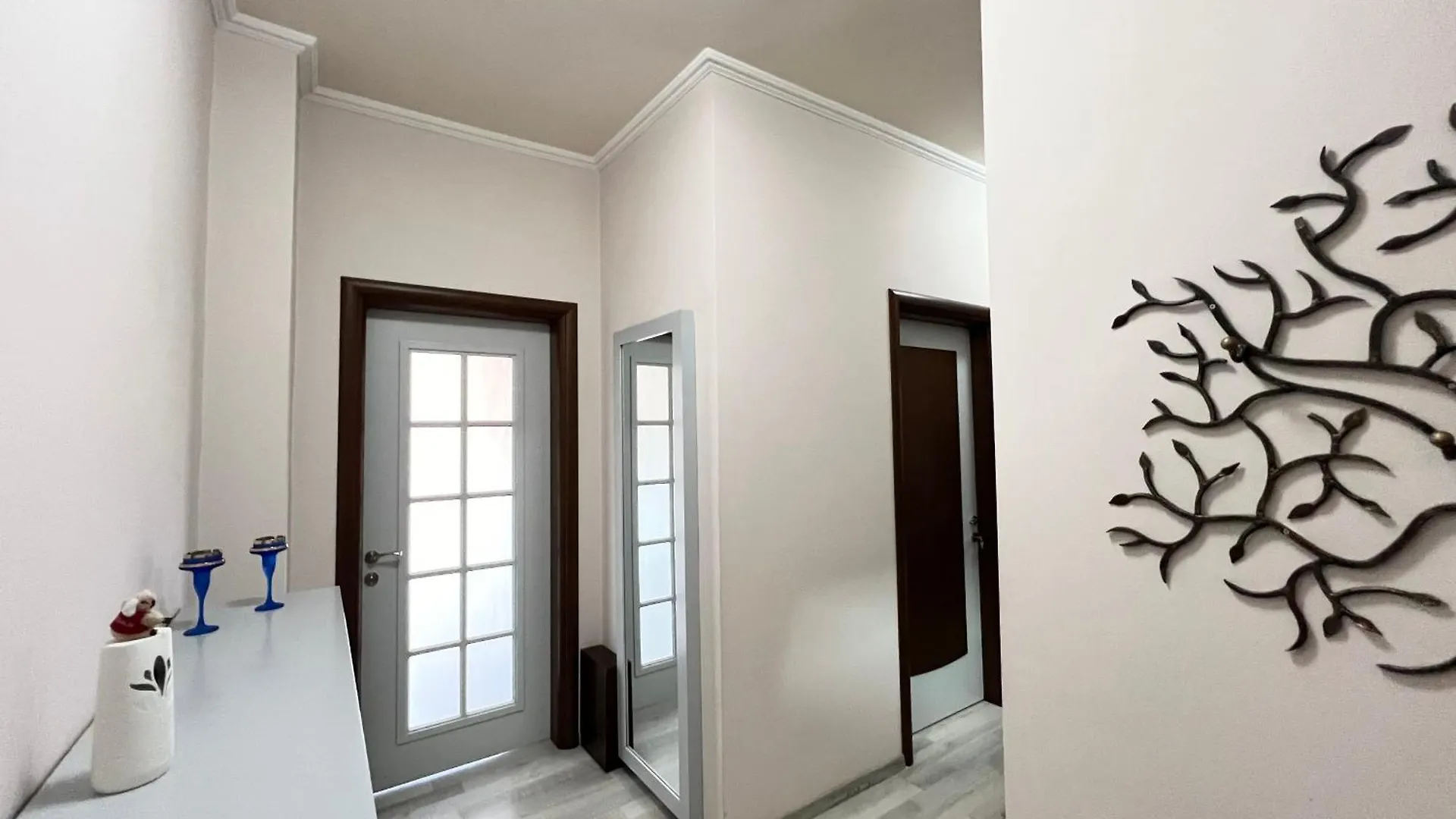 Contacts de Downtown Apartment