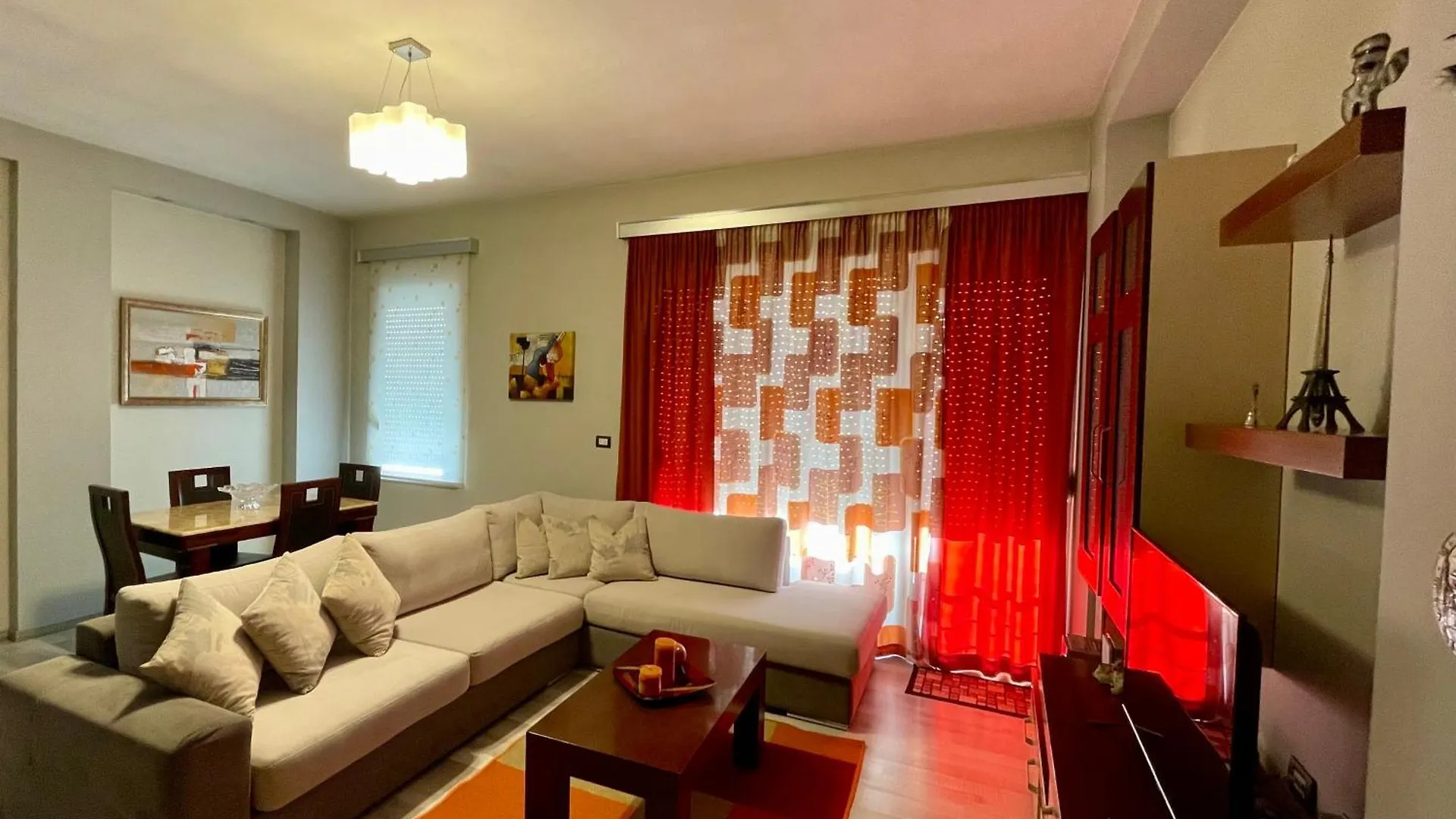 Downtown Apartment Korce