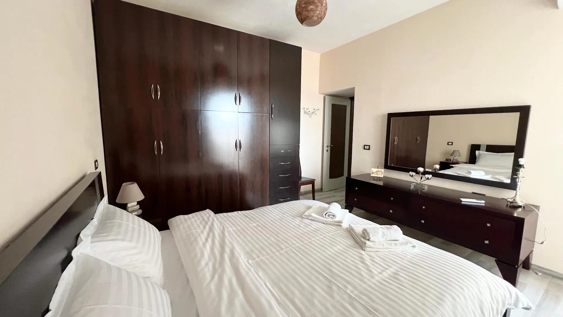Downtown Apartment Korce